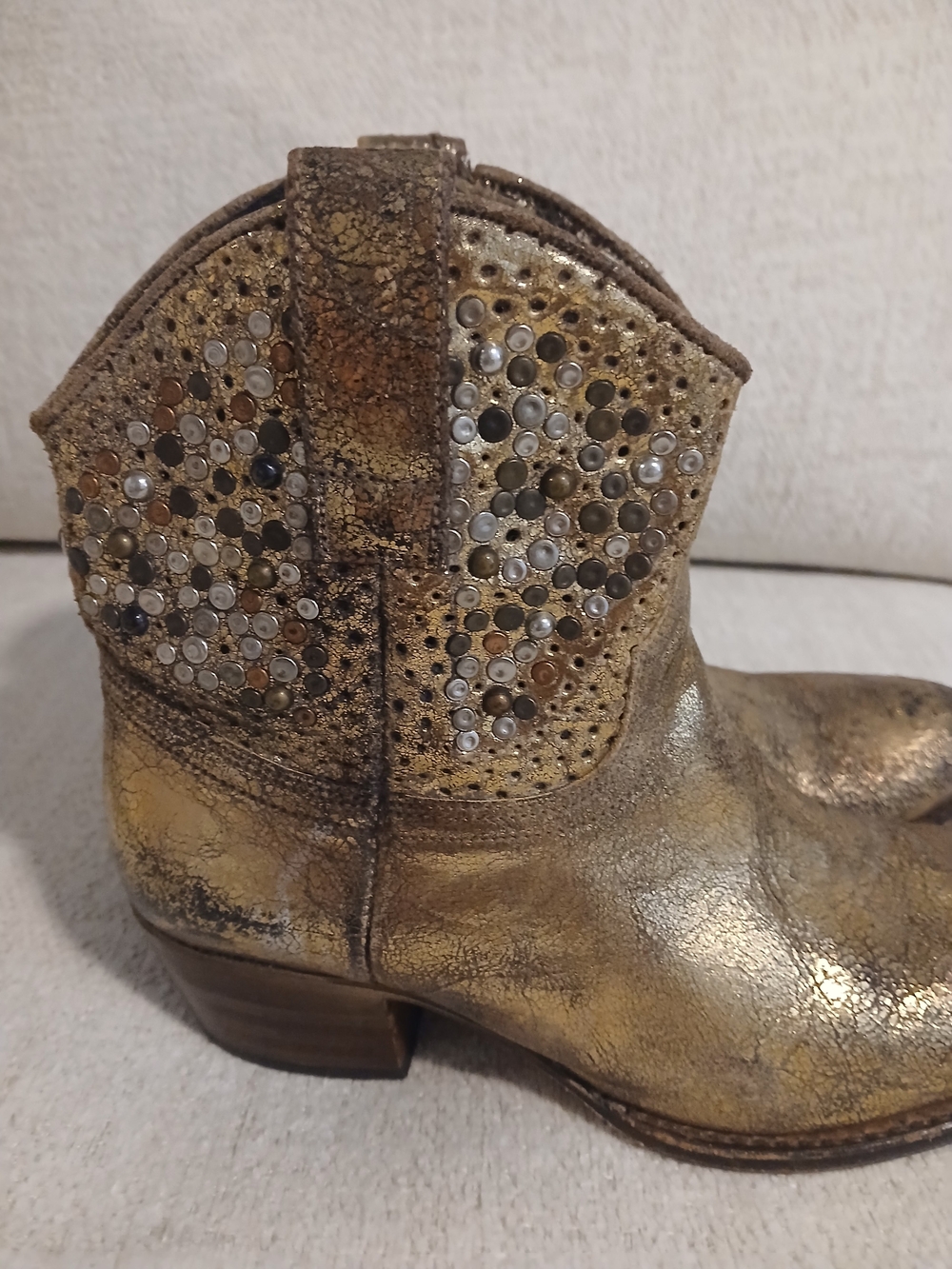 •FRYE• 'Deborah' Metallic Gold Western Ankle Boots with Stud Detail - Picture 8 of 15